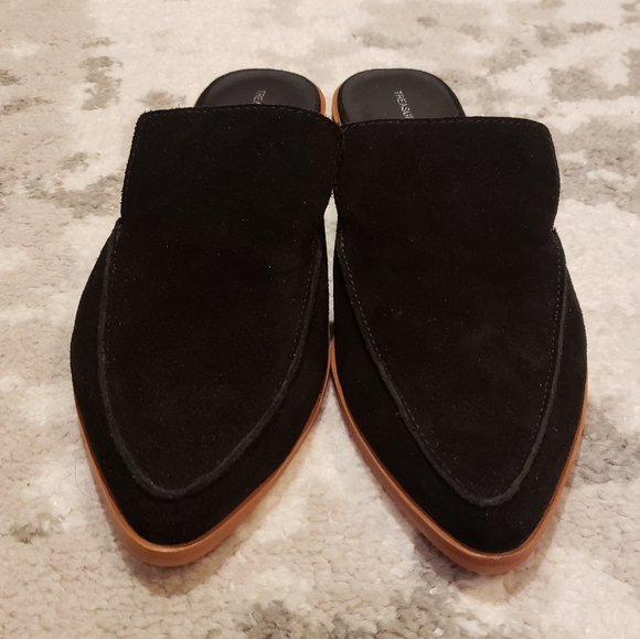 Treasure & Bond Mules - Picture 2 of 10